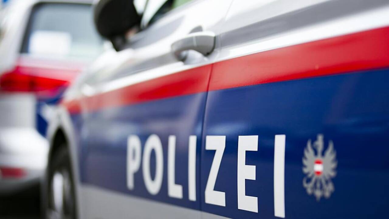 Polizeiauto wurde übersehen 