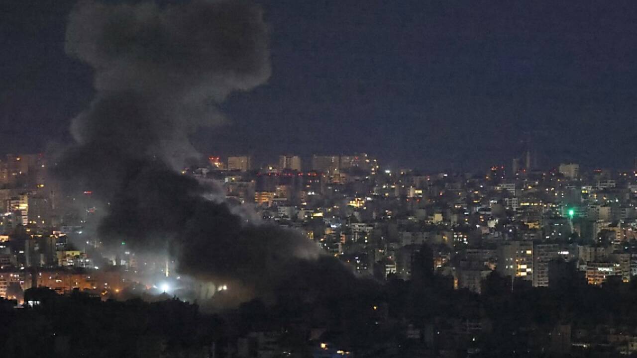 Über Beirut stiegen Rauchsäulen auf 