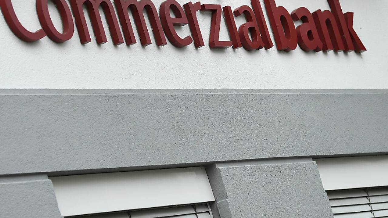 Ein Polizeibeamter war geständig  Ein Polizeibeamter war geständig