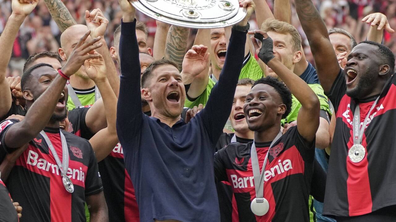 Xabi Alonso: Deutscher Meister mit Bayer Leverkusen.  Xabi Alonso: Deutscher Meister mit Bayer Leverkusen.