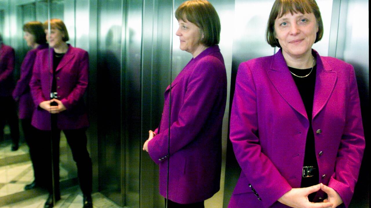 Angela Merkel prägte viele Jahre lang die Politik in Deutschland.  Angela Merkel prägte viele Jahre lang die Politik in Deutschland.