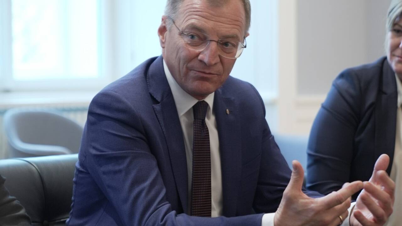 Der oberösterreichische Landeshauptmann Thomas Stelzer (ÖVP) im Interview.   Der oberösterreichische Landeshauptmann Thomas Stelzer (ÖVP) im Interview.