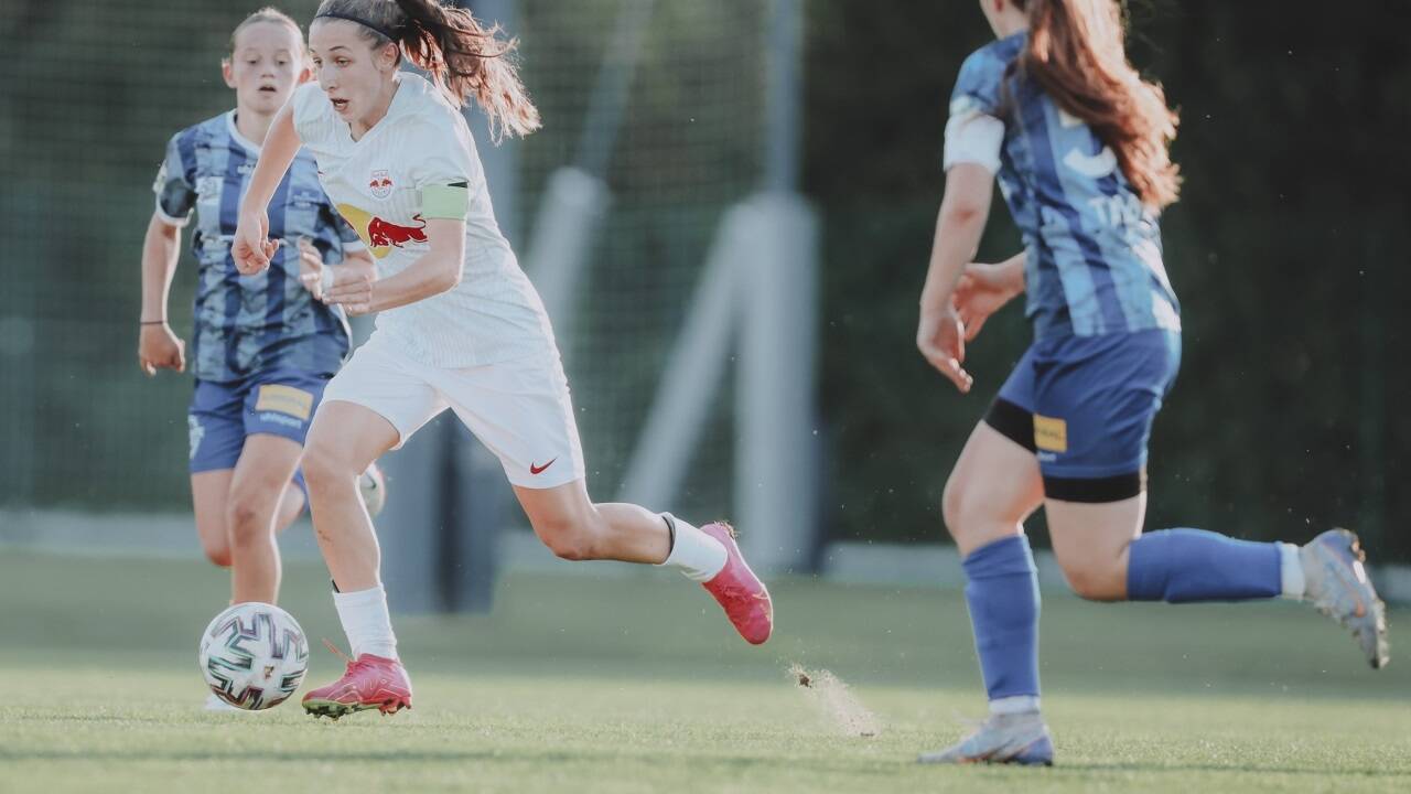 Bereits in der Bundesliga und im ÖFB-U17-Nationalteam: Red-Bull-Talent Sara Grabovac.   Bereits in der Bundesliga und im ÖFB-U17-Nationalteam: Red-Bull-Talent Sara Grabovac.