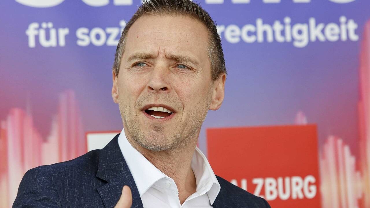 AK-Präsident Peter Eder beharrt auf den Rechtsgutachten, die im Vorfeld der S-Link-Befragung von der Arbeiterkammer in Auftrag gegeben worden sind. Er hatte damals gefordert, dass die Befragung verschoben werden soll. AK-Präsident Peter Eder beharrt auf den Rechtsgutachten, die im Vorfeld der S-Link-Befragung von der Arbeiterkammer in Auftrag gegeben worden sind. Er hatte damals gefordert, dass die Befragung verschoben werden soll.