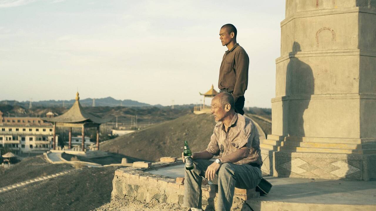 Bilder zum Film „Black Dog“. 