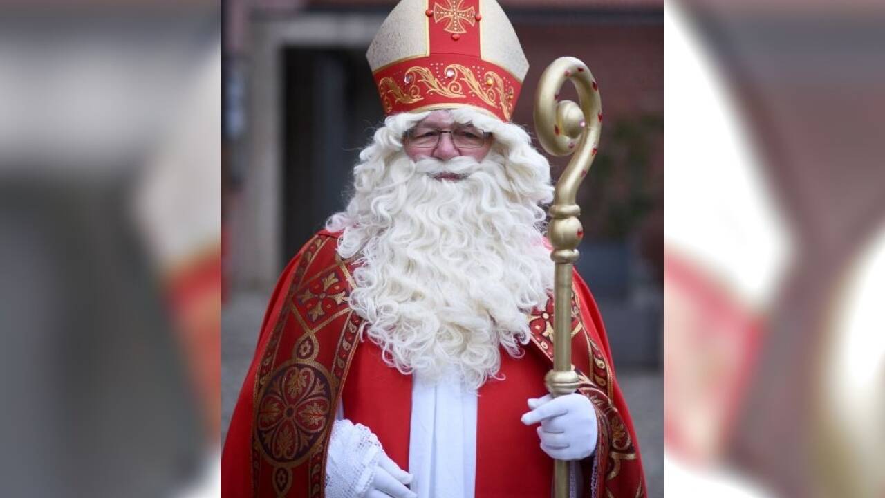 Rauschebart und Hirtenstab - der Nikolaus ist auch ein Wirtschaftsfaktor.  Rauschebart und Hirtenstab - der Nikolaus ist auch ein Wirtschaftsfaktor.