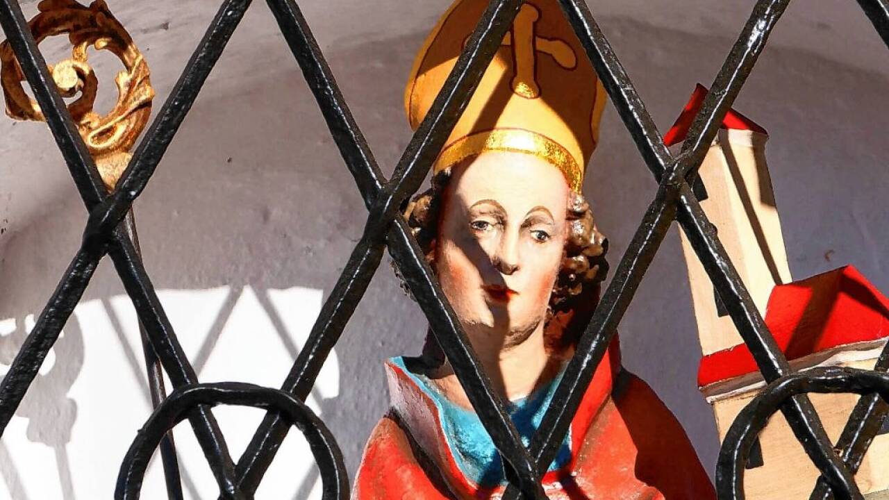 Blick auf die Wolfgang-Figur.  