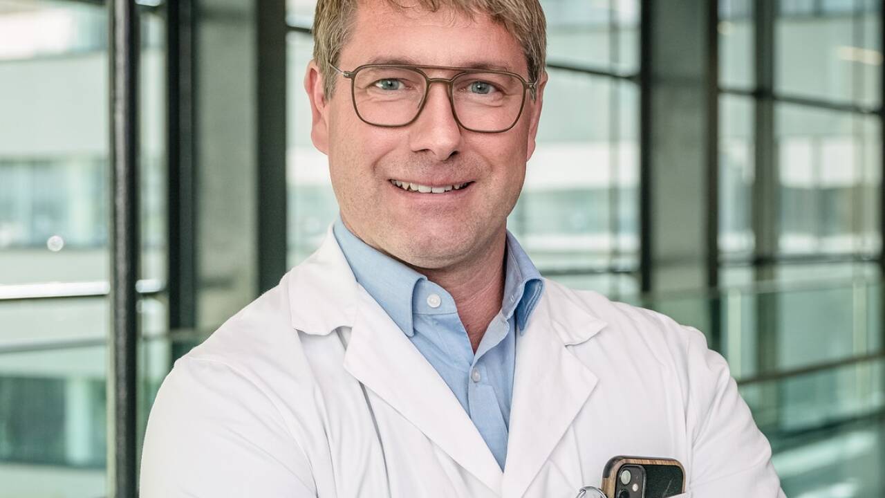 Jochen Franke leitet in Zell am See die Abteilung für Orthopädie und Traumatologie, die auch am zweiten Spitalsstandort in Mittersill präsent ist. 