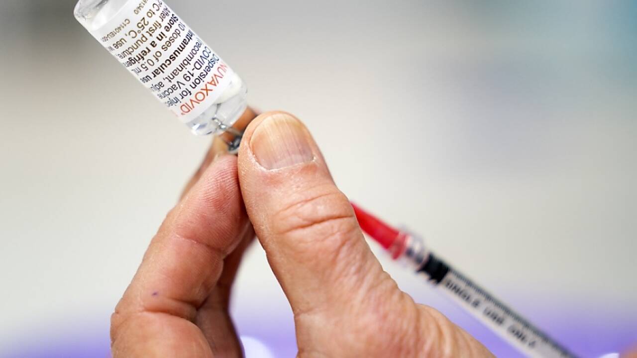 Mit Novavax ist ein weiterer Impfstoff im Angebot 