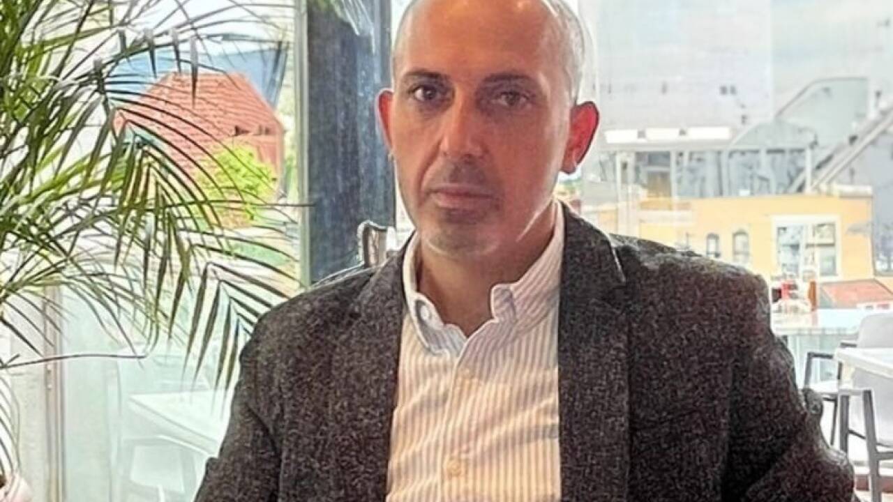 Serag Al Issa.  Serag Al Issa.