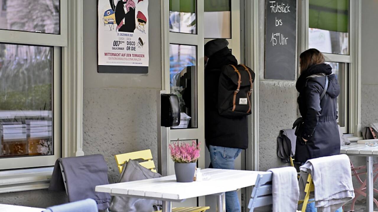 Tourismusbetriebe kämpfen mit Kosten und Personalmangel  Tourismusbetriebe kämpfen mit Kosten und Personalmangel