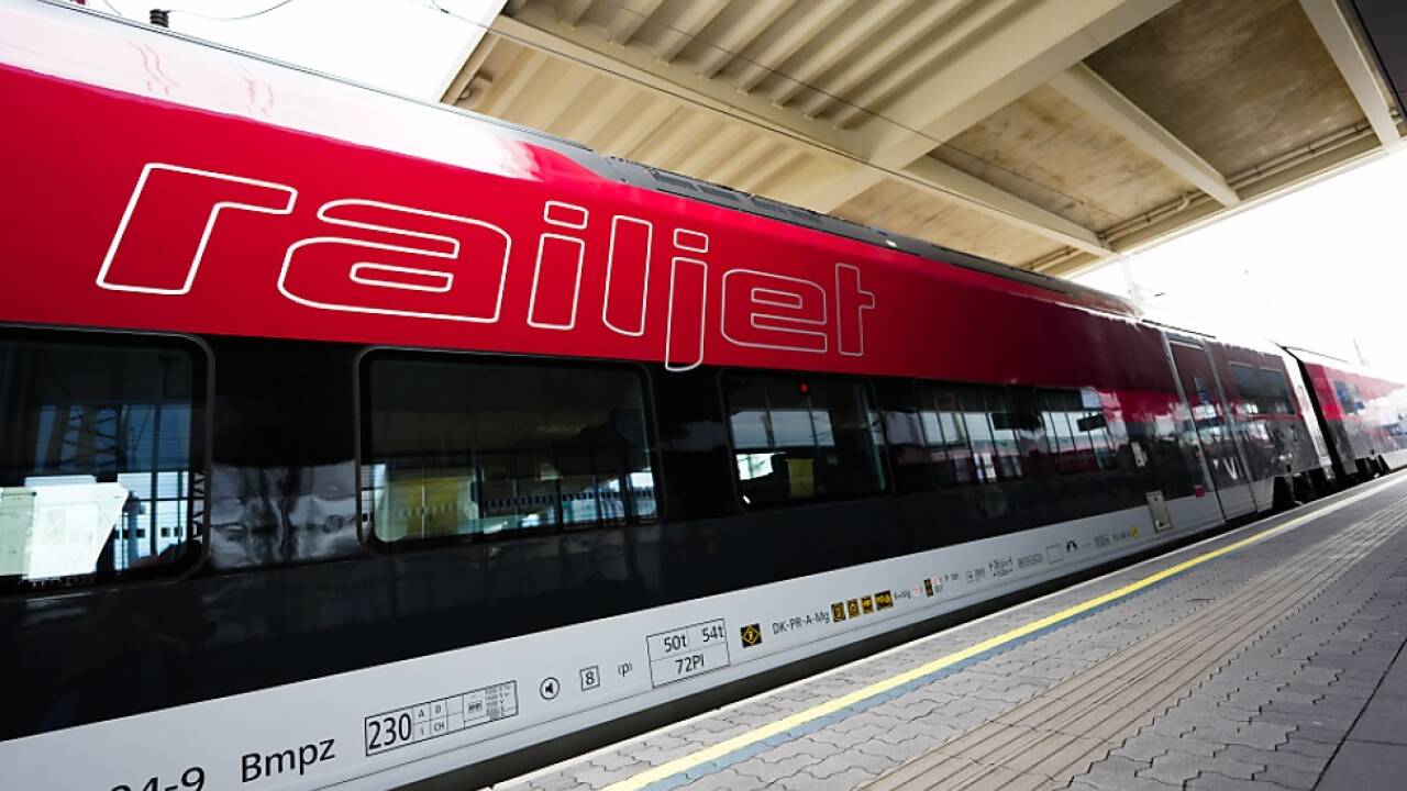 Anteil der Bahnreisen im dritten Quartal gestiegen Anteil der Bahnreisen im dritten Quartal gestiegen