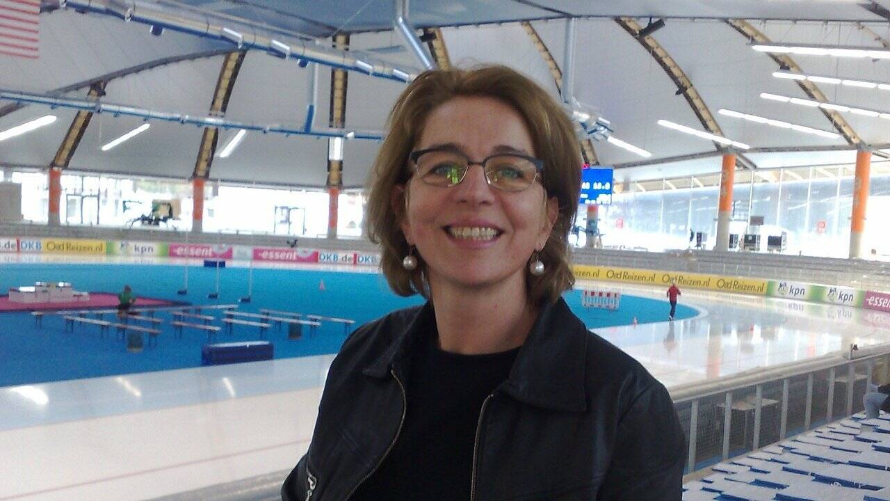"Eisgräfin" Emese Hunyady feiert ihren 50er