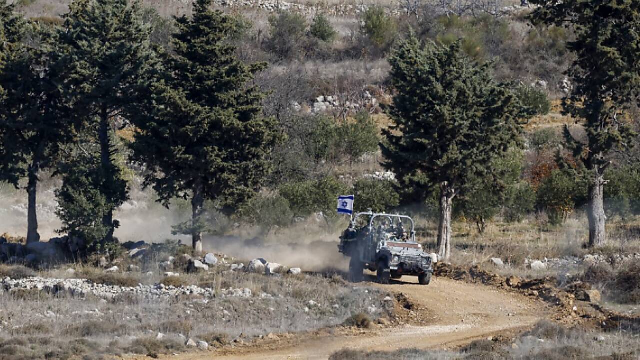 Israelische Armee patrouilliert in Pufferzone 