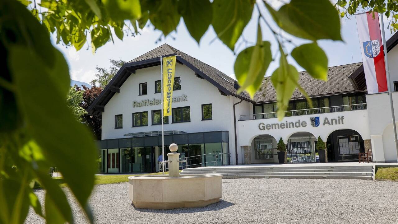Auch in der Gemeinde Anif stehen die Investitionen auf dem Prüfstand. Der Hintergrund ist derselbe wie in anderen Kommunen: Die Einnahmen stagnieren und die Ausgaben steigen rasant. Auch in der Gemeinde Anif stehen die Investitionen auf dem Prüfstand. Der Hintergrund ist derselbe wie in anderen Kommunen: Die Einnahmen stagnieren und die Ausgaben steigen rasant.