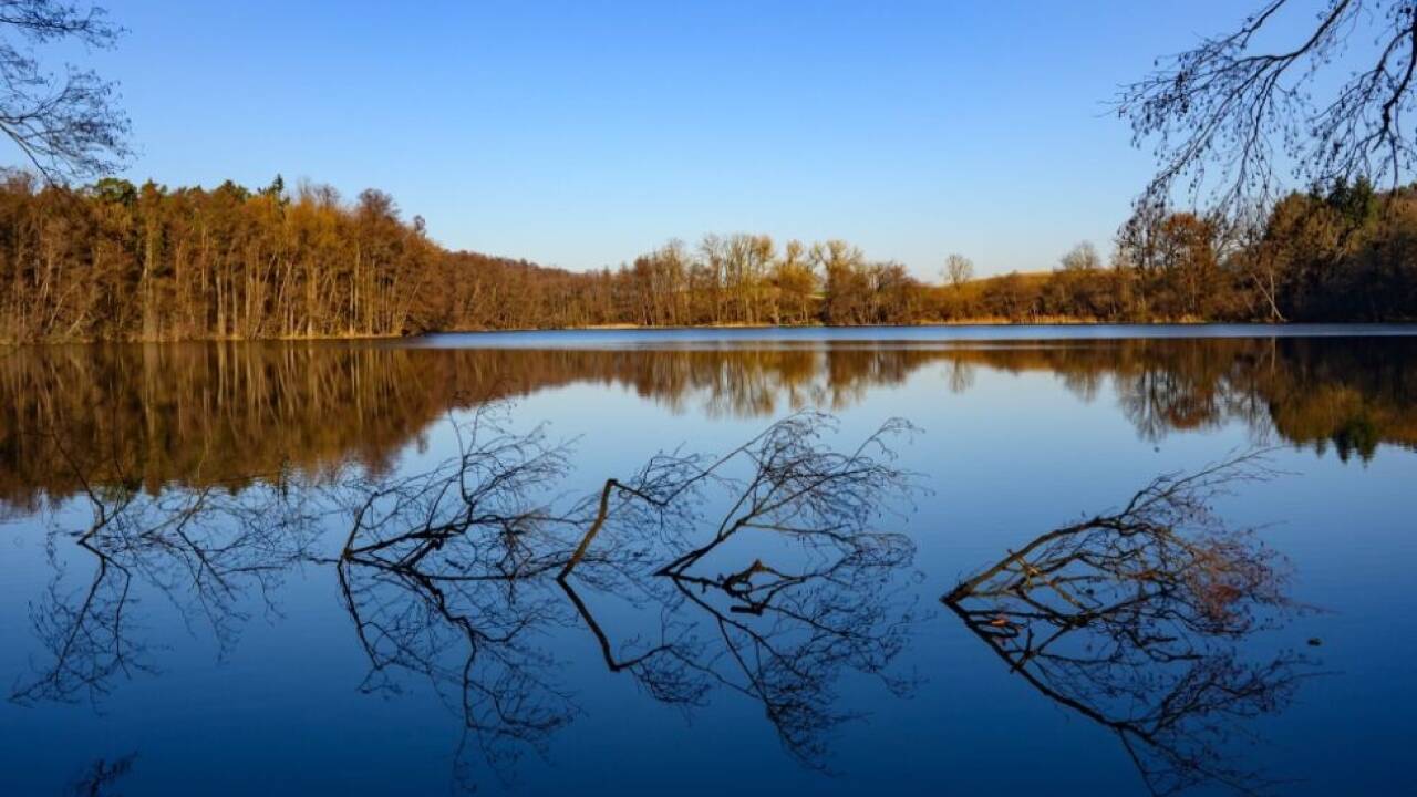 Beschaffenheit von Seen und Flüssen besonders gelobt  Beschaffenheit von Seen und Flüssen besonders gelobt