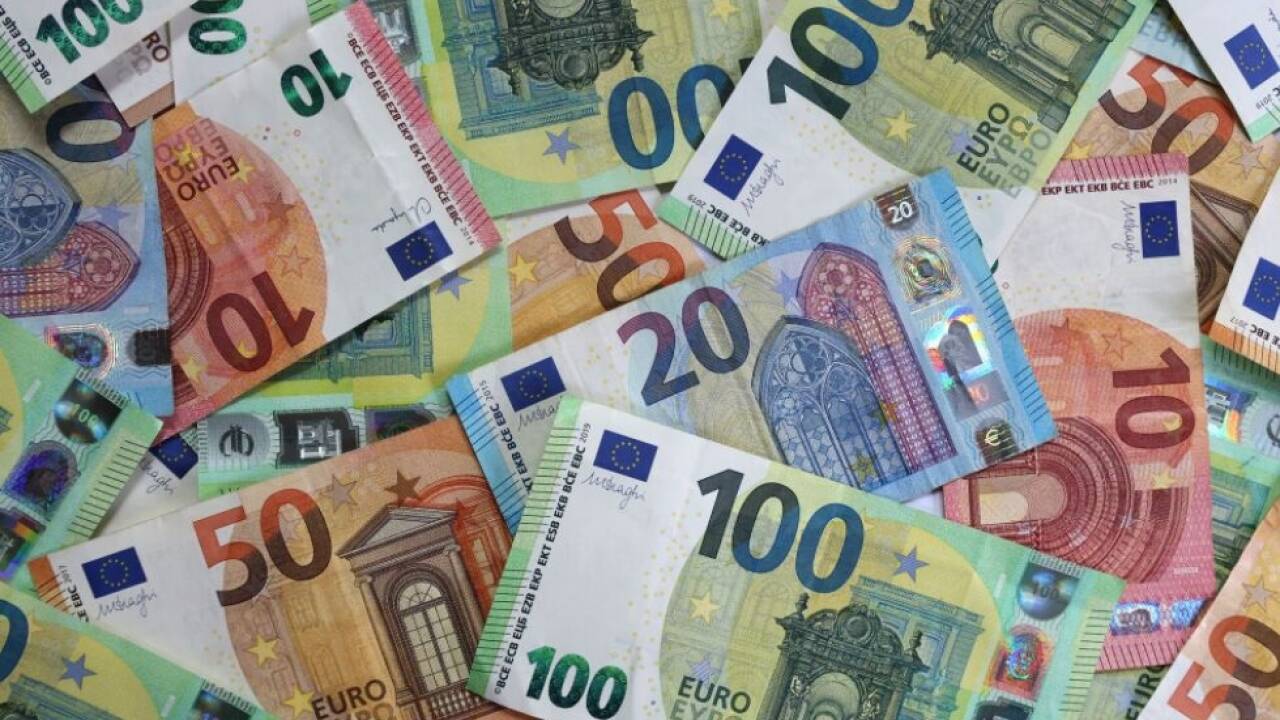 Cash, Cash, Cash - aber Karten gewinnen an Boden 