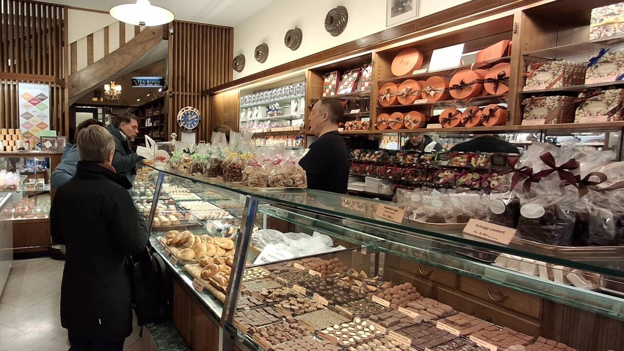 Eine Auswahl an feinsten Pralinen in der Basler Confiserie Schiesser. Eine Auswahl an feinsten Pralinen in der Basler Confiserie Schiesser.