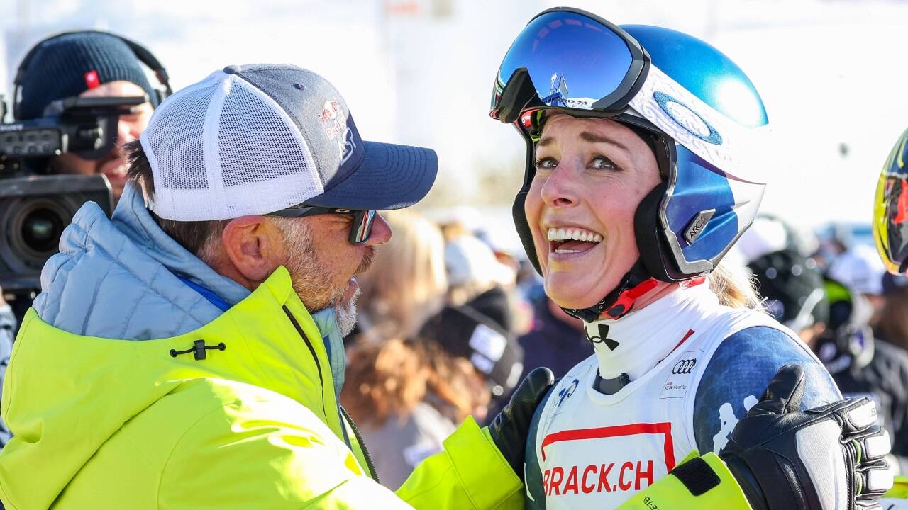 Lindsey Vonn (im Bild mit Betreuer Patrick Riml) hatte in St. Moritz gut lachen. Lindsey Vonn (im Bild mit Betreuer Patrick Riml) hatte in St. Moritz gut lachen.