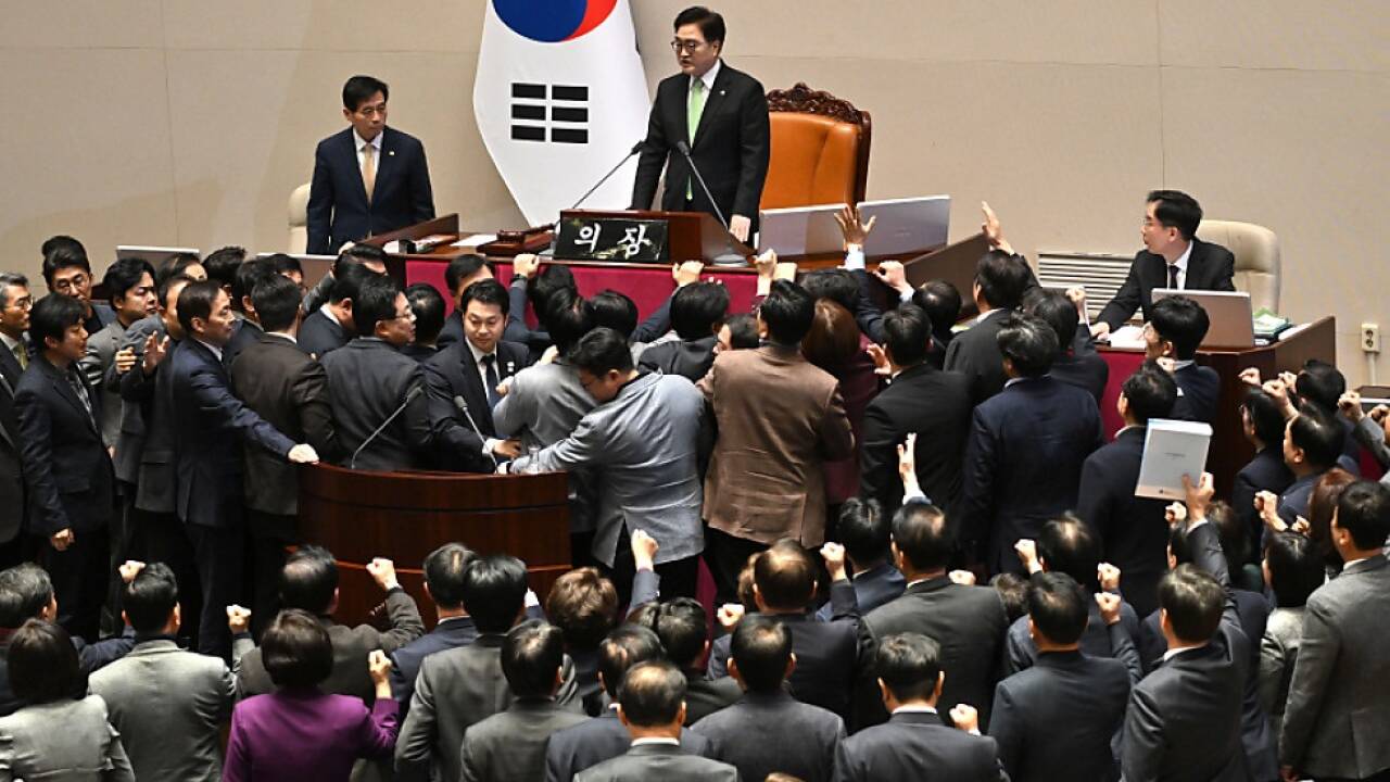 Südkoreas Parlament für Absetzung des Interimspräsidenten  Südkoreas Parlament für Absetzung des Interimspräsidenten