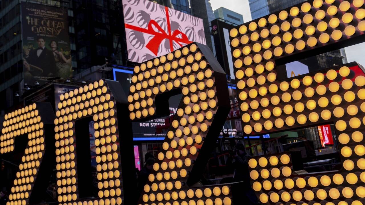 Der Countdown läuft nicht nur am New Yorker Times Square: 2025 bringt auch in Österreich zahlreiche Neuerungen. Groß ist die Hoffnung, dass sich die schwierigen Zeiten bessern. 