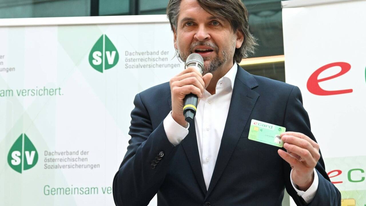 Gesundheitssystem müsse sich „auf das Wesentliche zurückziehen“, sagt der neue Sozialversicherungschef Peter Lehner. 