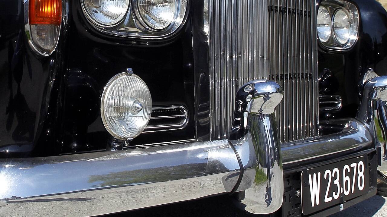 Ein alter Rolls-Royce, der als Hochzeitsauto diente (Archivbild).  
