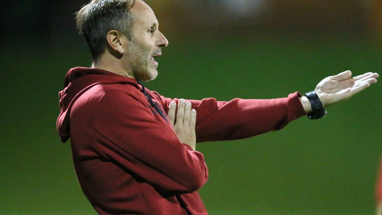 Seekirchen-Trainer Mario Lapkalo darf sich über einen Neuzugang freuen.  