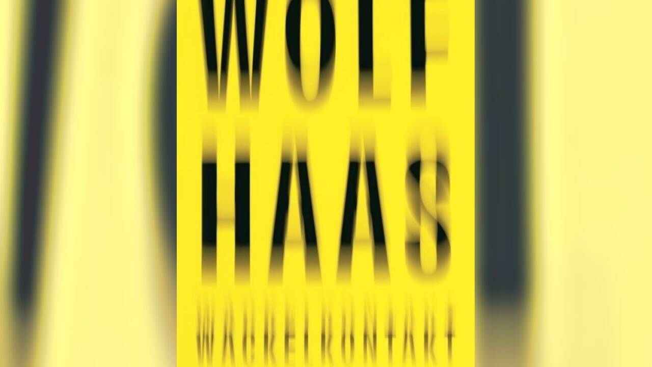 <Schriftwechsel14>Der neue Haas-Roman „Wackelkontakt“ (Hanser) erscheint am 9. Jänner. Haas liest am 19. Februar in der Szene Salzburg.</Schriftwechsel14><br /> 