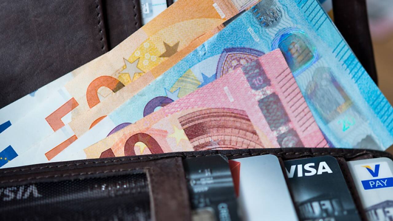 Digital bezahlen läuft laut EU-Rechnungshof nicht reibungslos  Digital bezahlen läuft laut EU-Rechnungshof nicht reibungslos