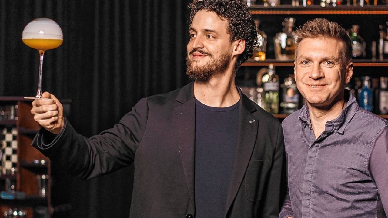 Andreas Senn (rechts) und Thomas Kracher bieten jetzt auch Luxus für Zaungäste.  