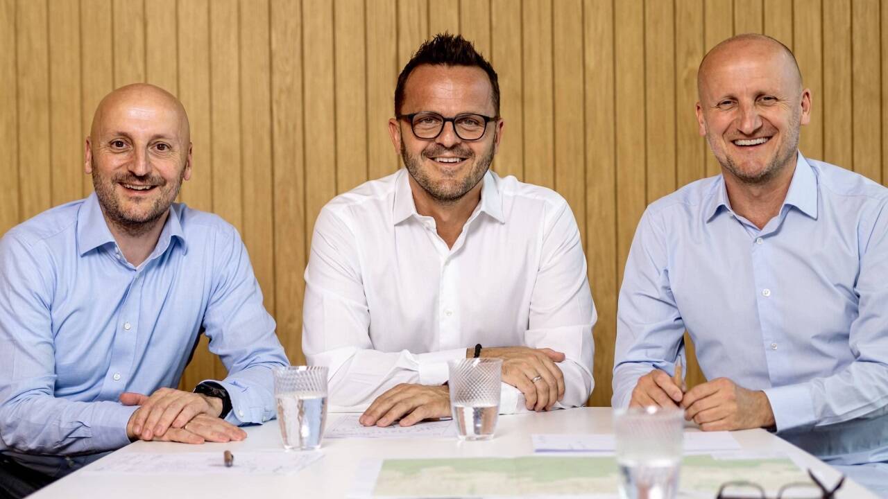 Die Brüder Andreas, Martin und Franz Blochberger betreiben die Firma Biopower. 