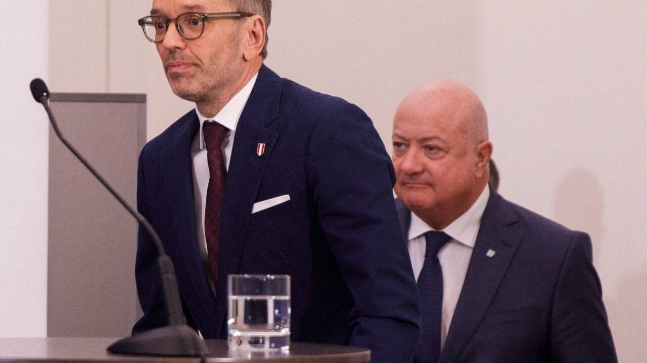 Die baldigen Sparmeister der Republik? Herbert Kickl und Christian Stocker haben sich auf das Budget geeinigt. 