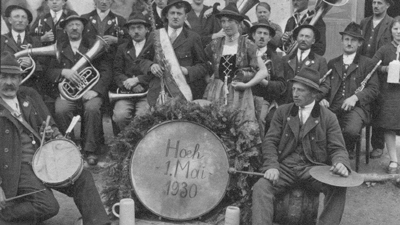 Das erste Foto der TMK Eben stammt aus dem Jahr 1930. Gegründet wurde die Kapelle schon 1925. Das erste Foto der TMK Eben stammt aus dem Jahr 1930. Gegründet wurde die Kapelle schon 1925.