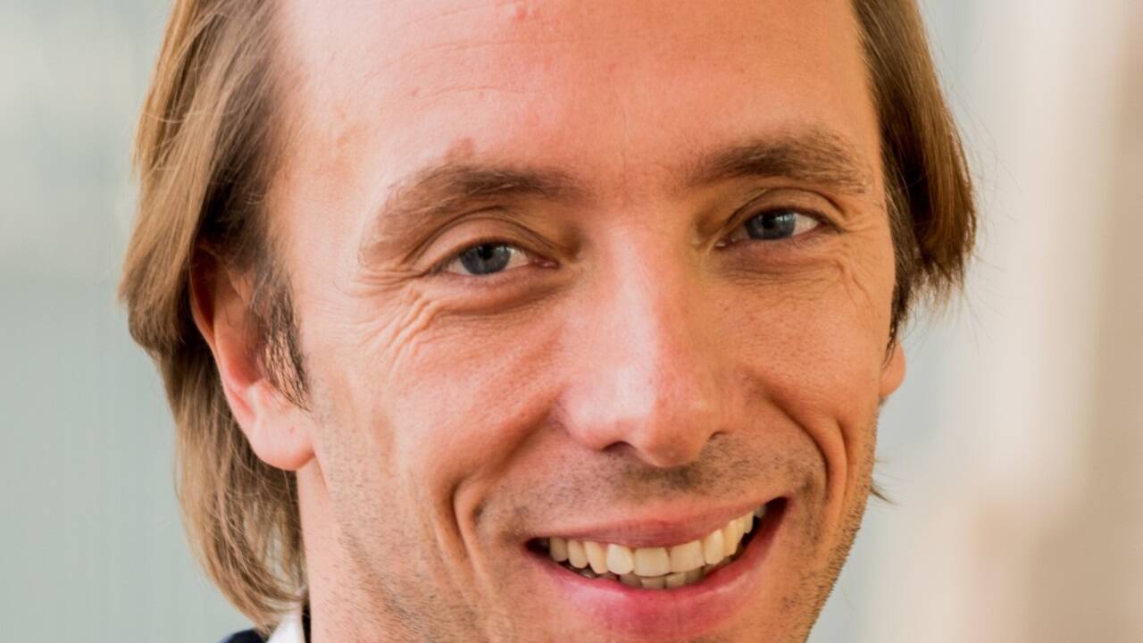 Der Psychologe und Psychotherapeut Manuel Schabus leitet das Labor für Schlaf und Bewusstseinsforschung an der Uni Salzburg.  