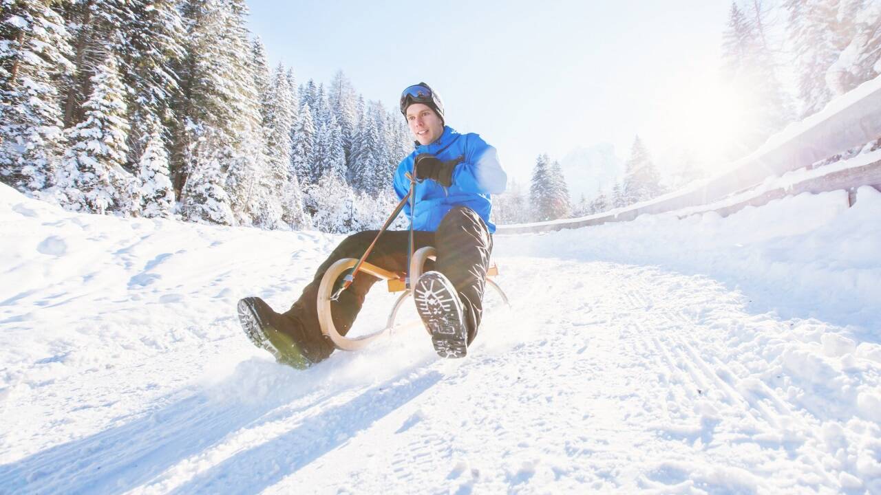 Rodeln sollte man von Grund auf lernen.  