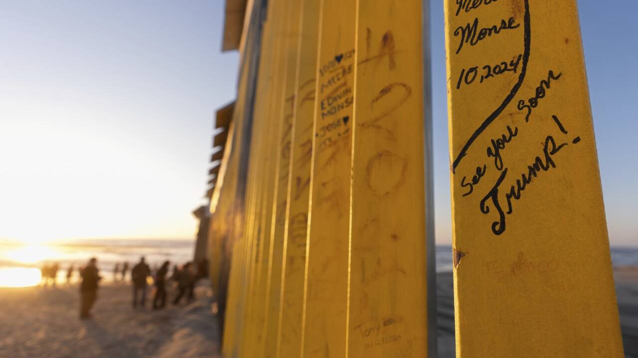 Die Grenze zwischen Mexiko und den Vereinigten Staaten. Die Grenze zwischen Mexiko und den Vereinigten Staaten.