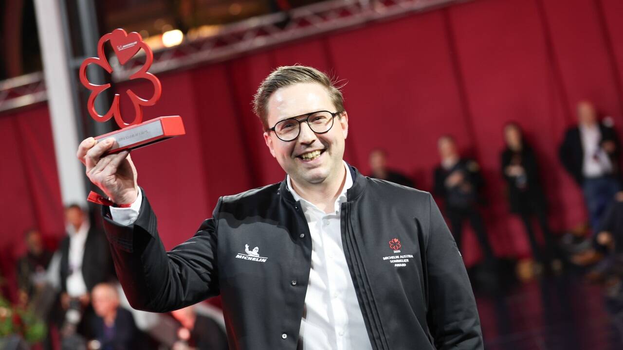 Sommelier Award für Andreas Kolbinger vom Döllerer. Sommelier Award für Andreas Kolbinger vom Döllerer.