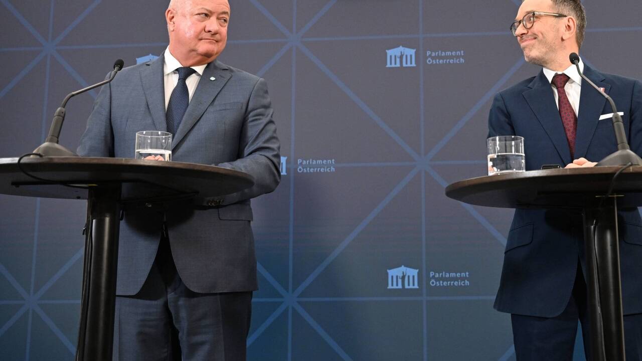 ÖVP-Chef Christian Stocker stellt Herbert Kickl konkrete Bedingungen. 