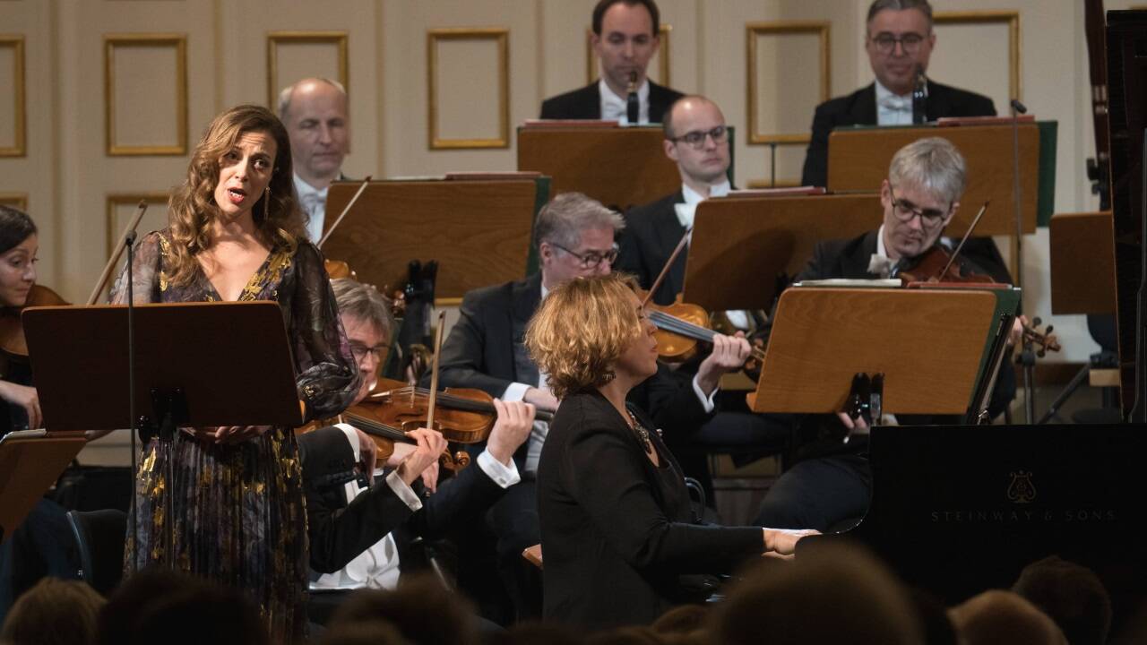 Lauren Snouffer und das Mozarteumorchester 
