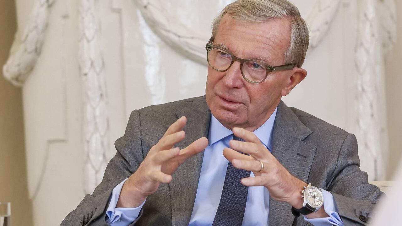 Salzburgs LH Wilfried Haslauer über die derzeitigen politischen Entwicklungen. Von heftigen Aussagen und „künstlicher Aufgeregtheit“. Salzburgs LH Wilfried Haslauer über die derzeitigen politischen Entwicklungen. Von heftigen Aussagen und „künstlicher Aufgeregtheit“.