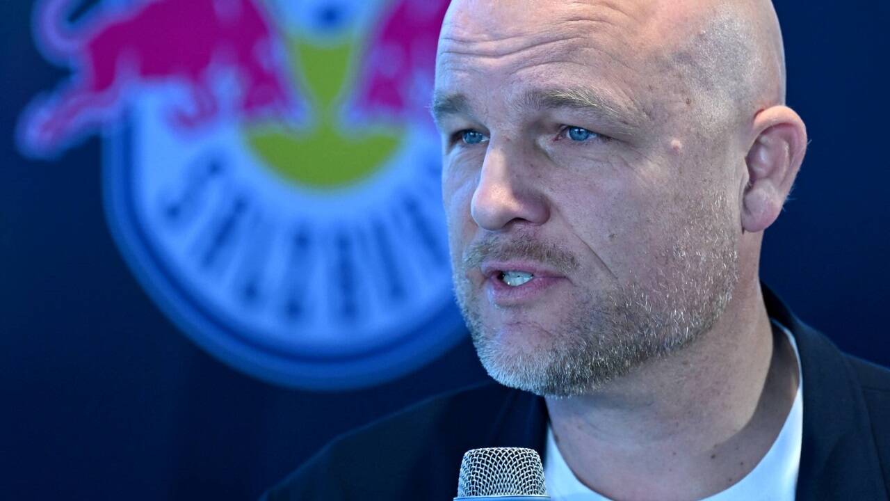 Sport-Geschäftsführer Rouven Schröder hat klare Kadervorstellungen. 