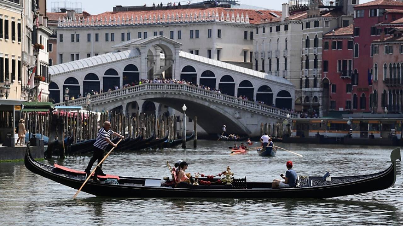 Am Canal Grande wird ab 14.2. Fasching gefeiert 