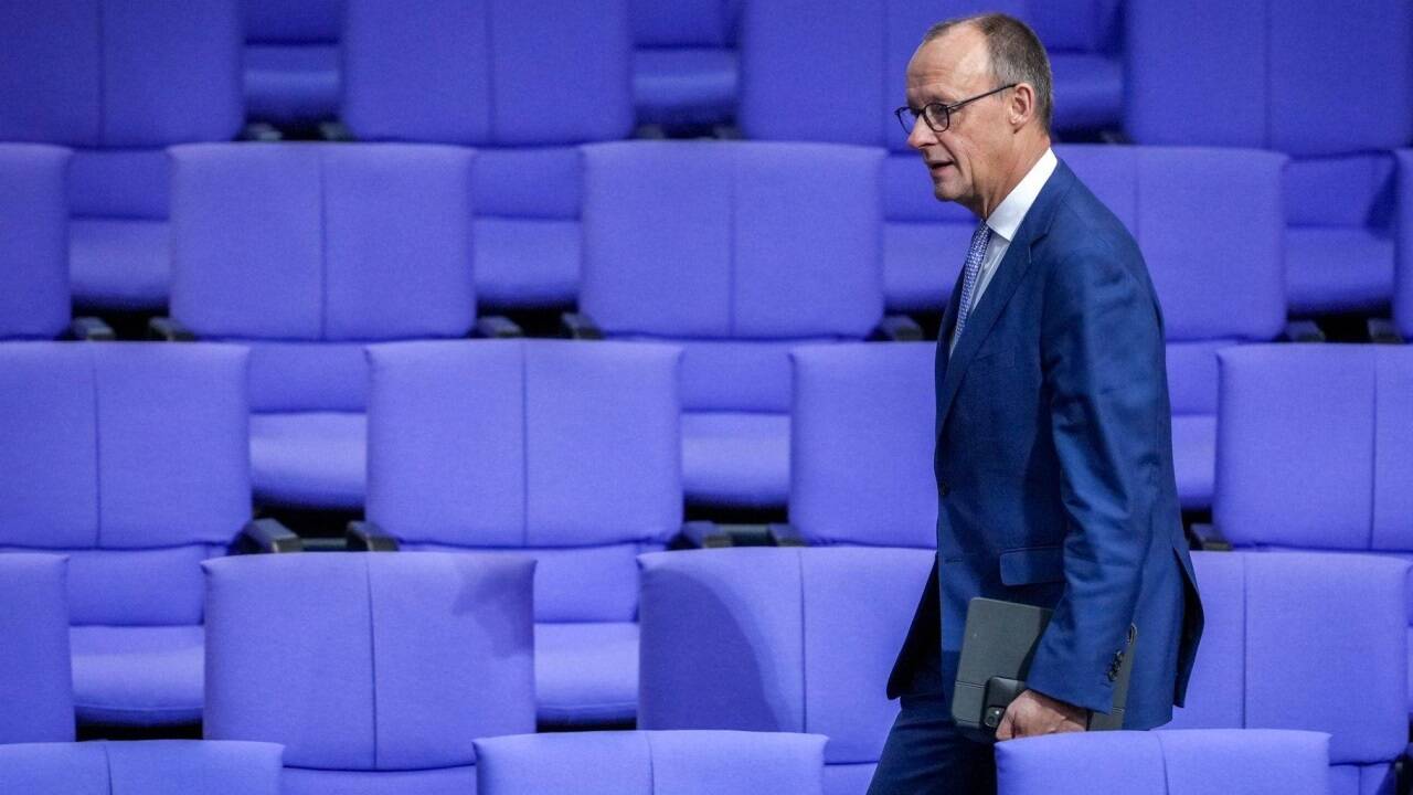 Friedrich Merz hat eine umstrittene Abstimmung im Bundestag mit Unterstützung der AfD gewonnen. Ein Sieger ist er trotzdem nicht. Friedrich Merz hat eine umstrittene Abstimmung im Bundestag mit Unterstützung der AfD gewonnen. Ein Sieger ist er trotzdem nicht.