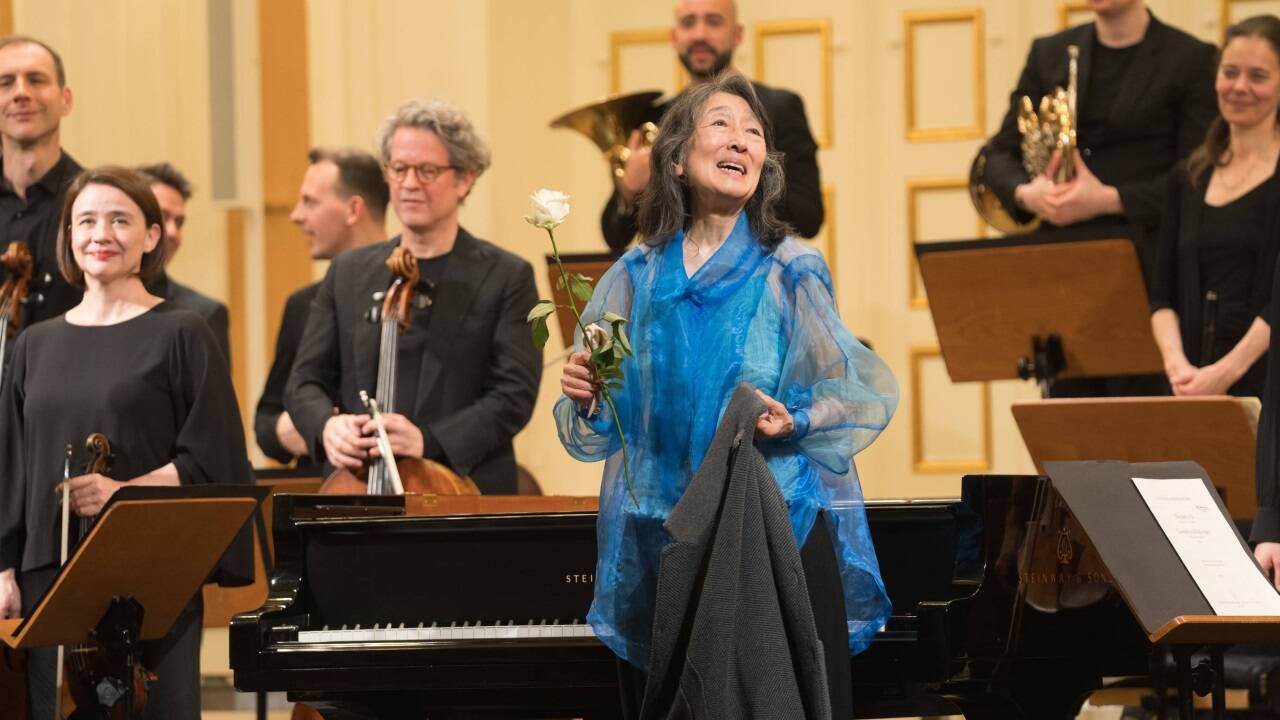 Mitsuko Uchida und Mitglieder des Mahler Chamber Orchestra Mitsuko Uchida und Mitglieder des Mahler Chamber Orchestra