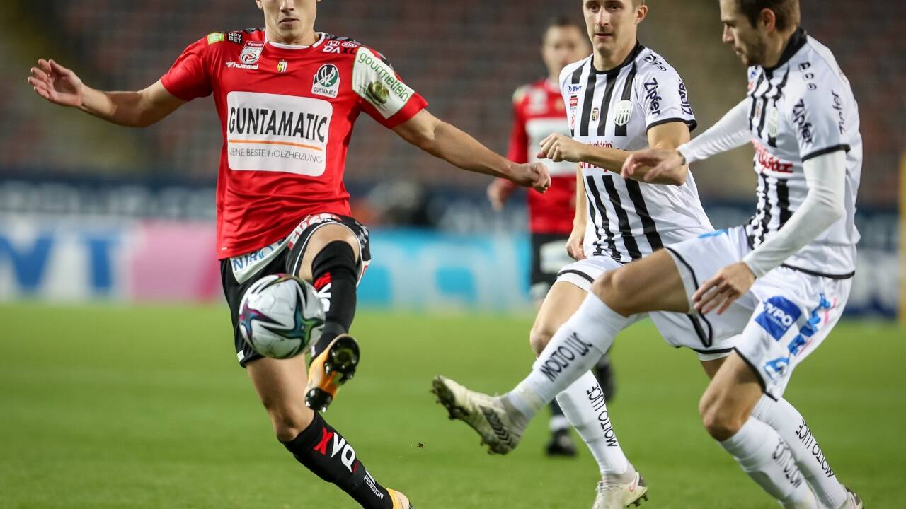 Ex-Profi Manuel Haas (links) wechselt nach Salzburg, aber nicht in die Salzburger Liga. 