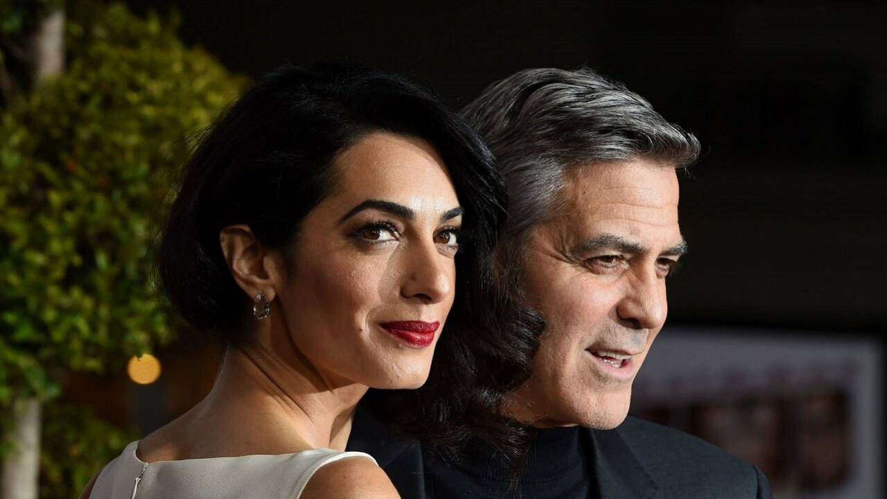 Amal Clooney reist gerne mit George um die Welt