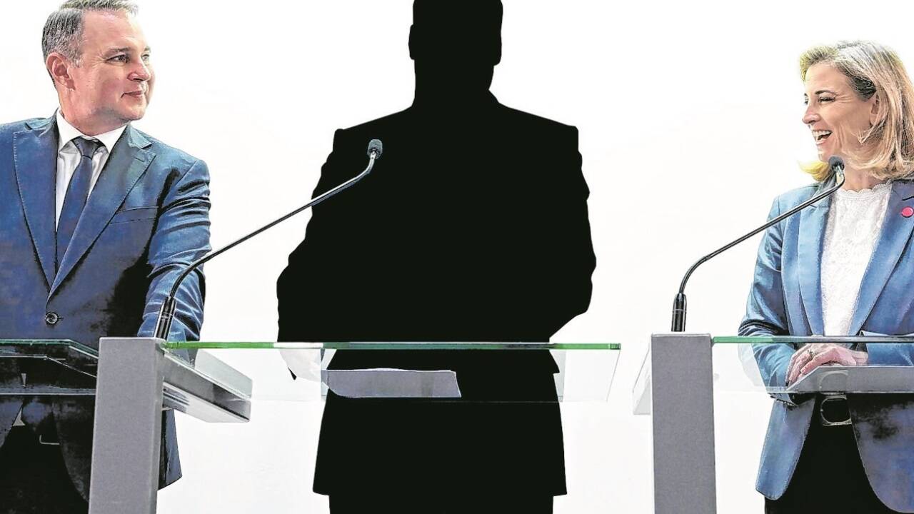 Stünden für neuerliche Verhandlungen bereit: SPÖ-Chef Babler, Neos-Chefin Meinl-Reisinger. Nachdem die Dreierverhandlungen vor einem Monat scheiterten, trat Karl Nehammer als ÖVP-Chef zurück.  