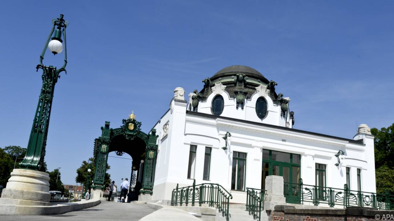 Otto-Wagner-Hofpavillon in Hietzing bildete eine der Kulissen. Otto-Wagner-Hofpavillon in Hietzing bildete eine der Kulissen.