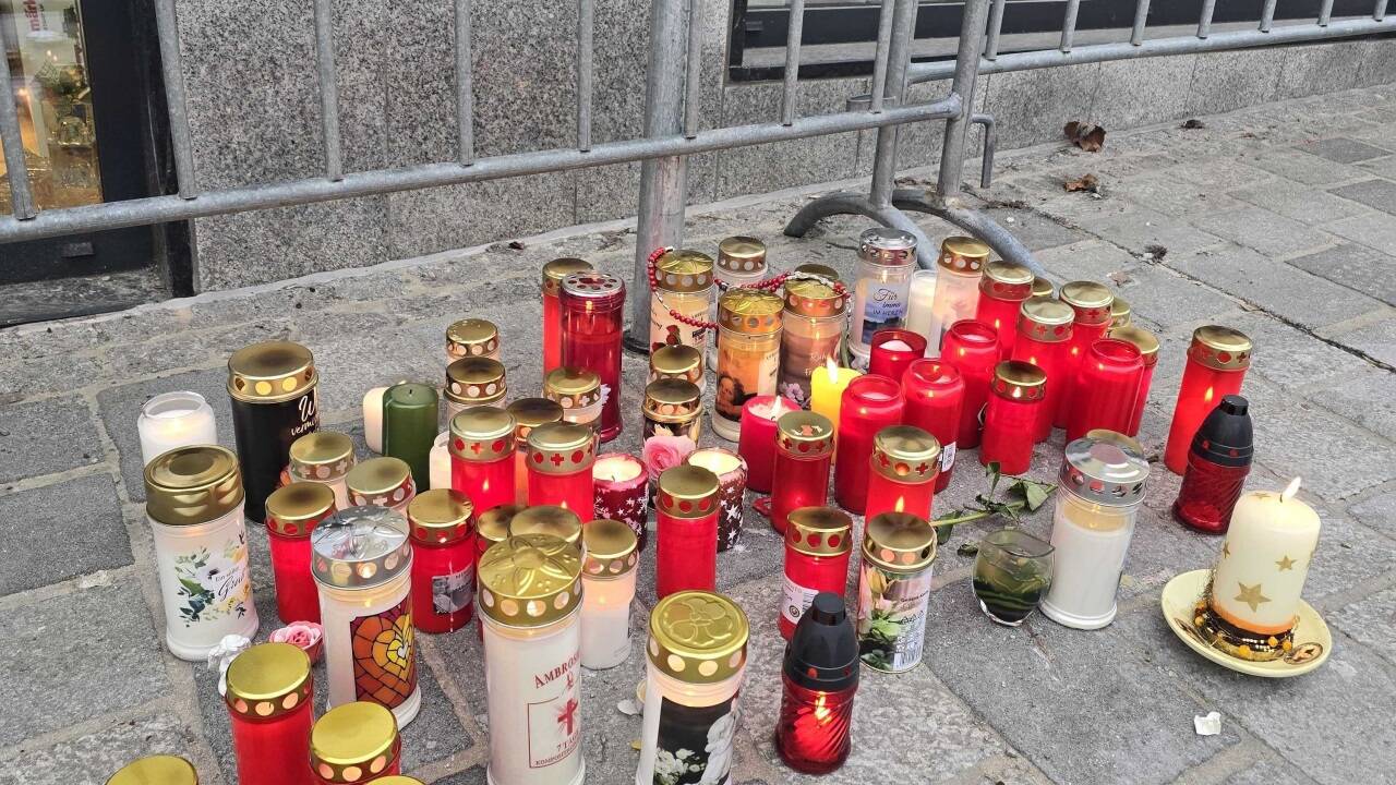 Villach trauert nach dem Messerangriff. 